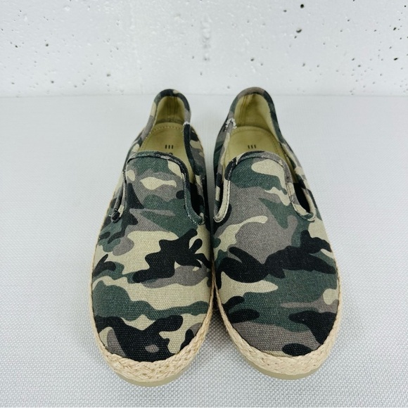 Esprit Size 7.5 Erika Green Camouflage Espadrilles Slip On Flats - Picture 2 of 12